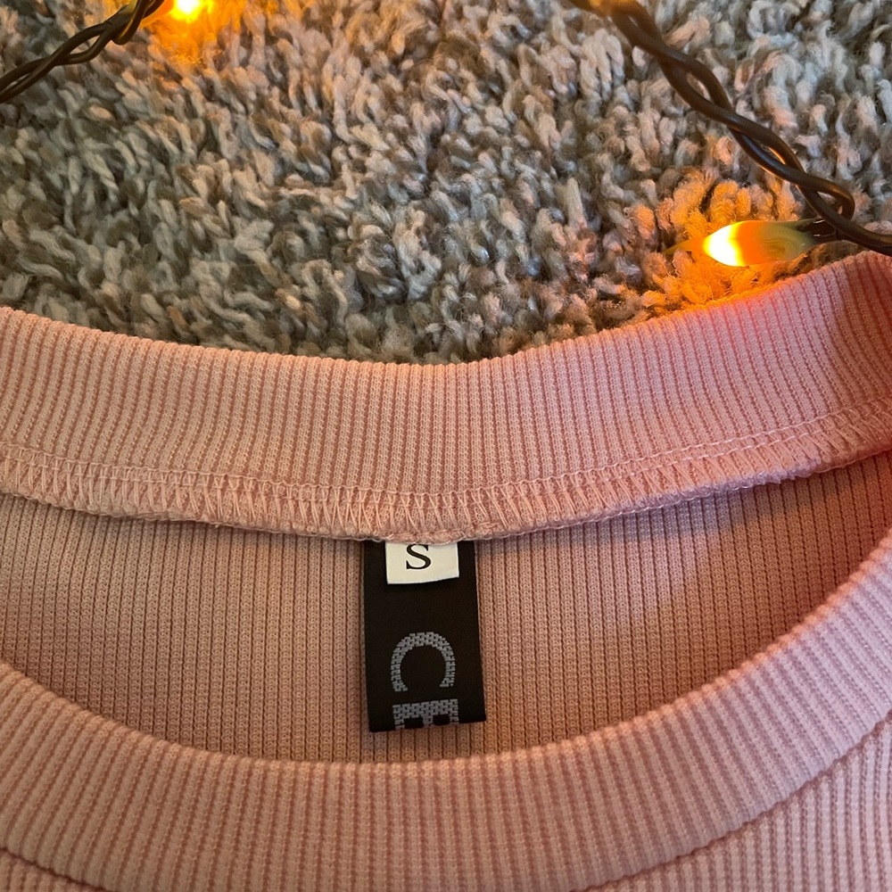 Cold-Shoulder Long Sleeve Light Peach Blouse - Picture 3 of 4
